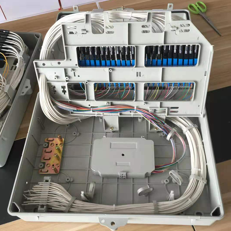 Kotak agihan gentian FTTH BOX 16 teras luar 16 port dengan kotak terminal pembahagi 1x16 plc untuk pemasangan di dinding dan dipasang pada tiang